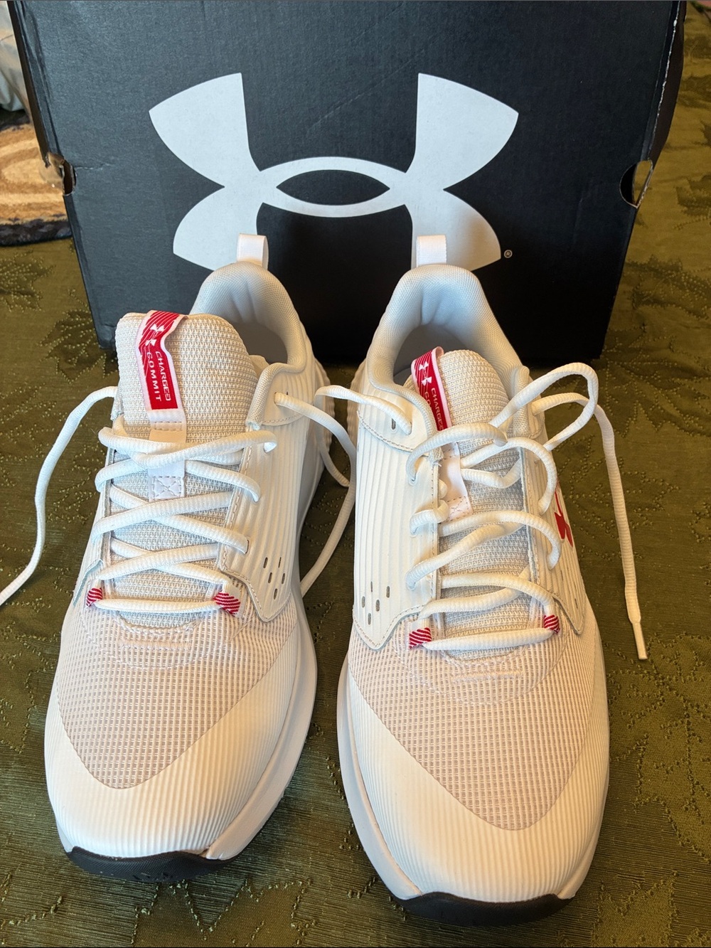 Under Armour Men’s White Athletic Trainers with Red Accents